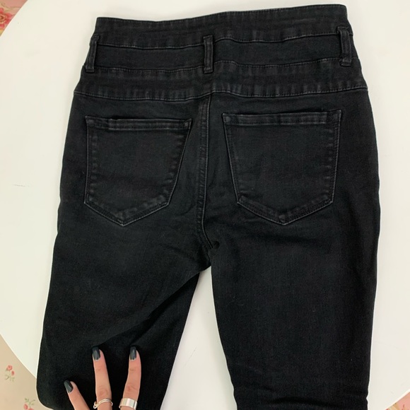 Charlotte Russe 0 black refuge high waisted jeans. Holes. Distressed ripper Jean - Picture 6 of 6